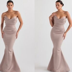 House of CB Fleur Mushroom Satin Gown Size Small NWOT